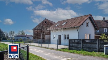 Dom wolnostojący na sprzedaż Zebrzydowa